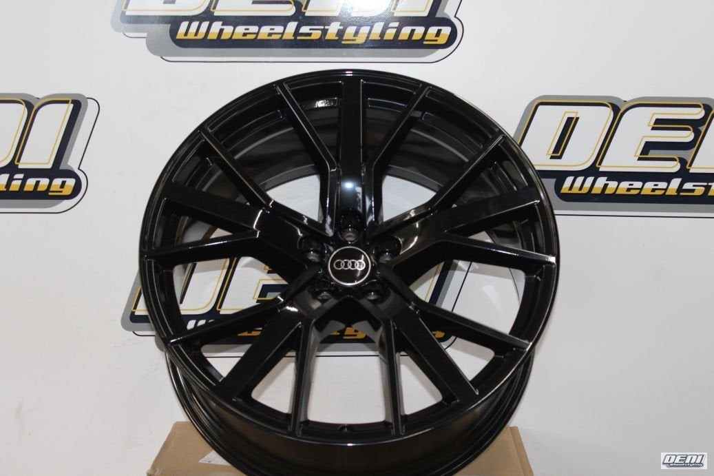 21” Originele Audi RS6 Velgenset – Opnieuw Gepoedercoat, Gebruikt, Velg(en), -, Verzenden