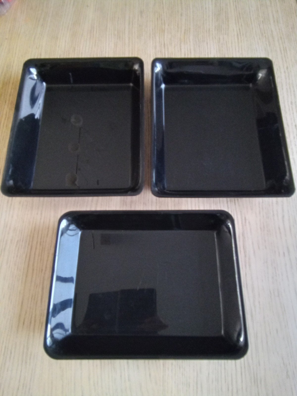 set van 3 zwarte stevige serveerschalen, Ophalen