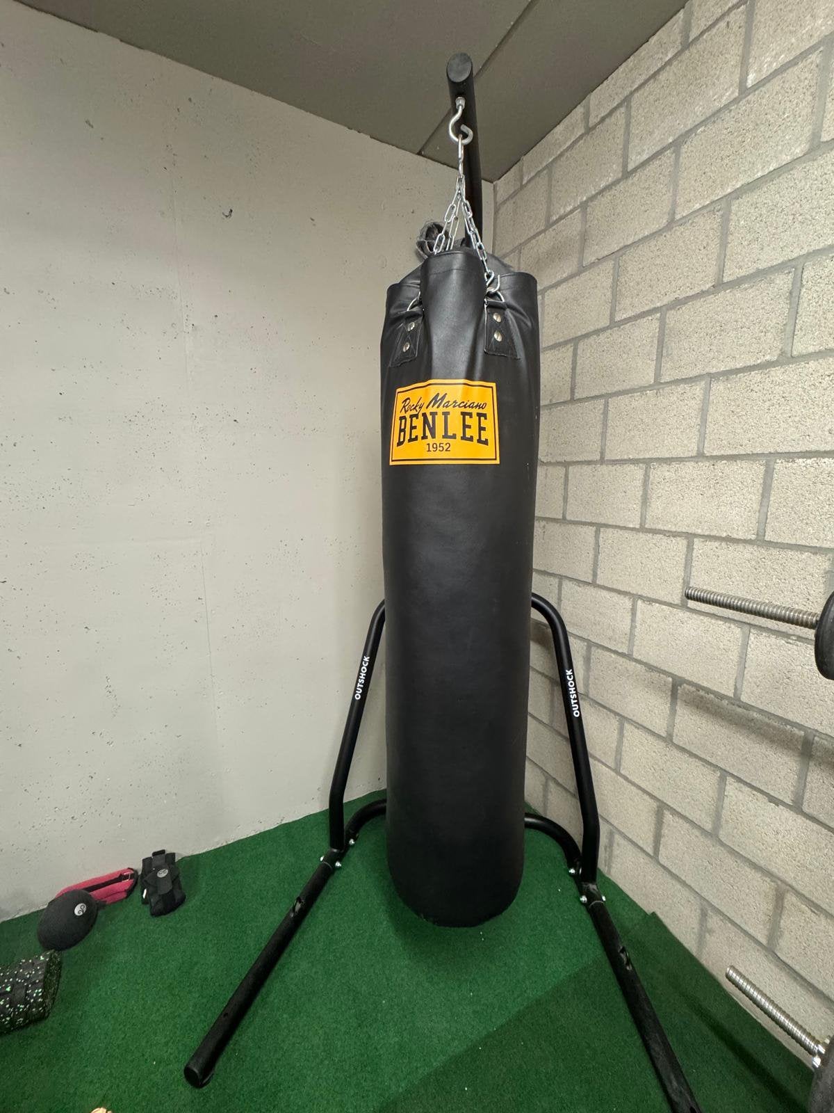 Benlee Rocky Marciano bokszak 150 cm + Outshock standaard, Sport en Fitness, Ophalen, Zo goed als nieuw, Bokszak