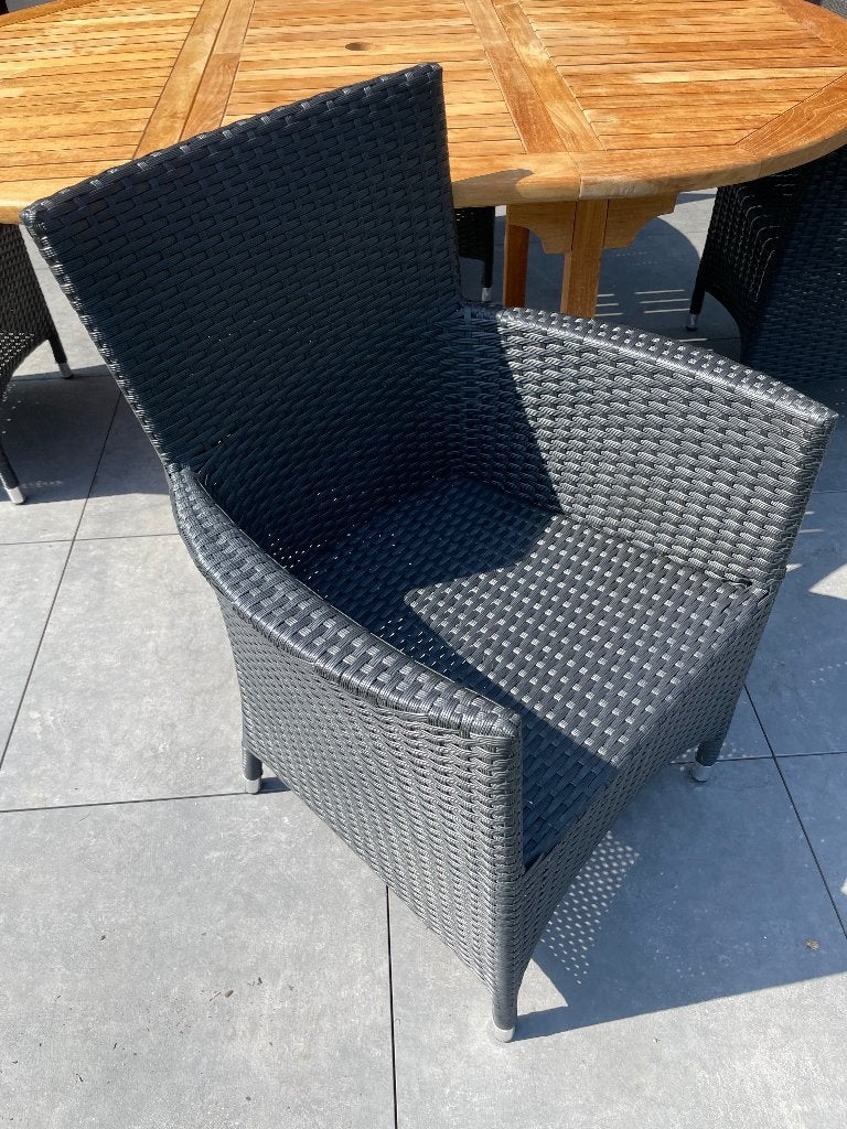 4 wicker tuinstoelen zwart met kussens zgan, Enlèvement, Comme neuf, Osier