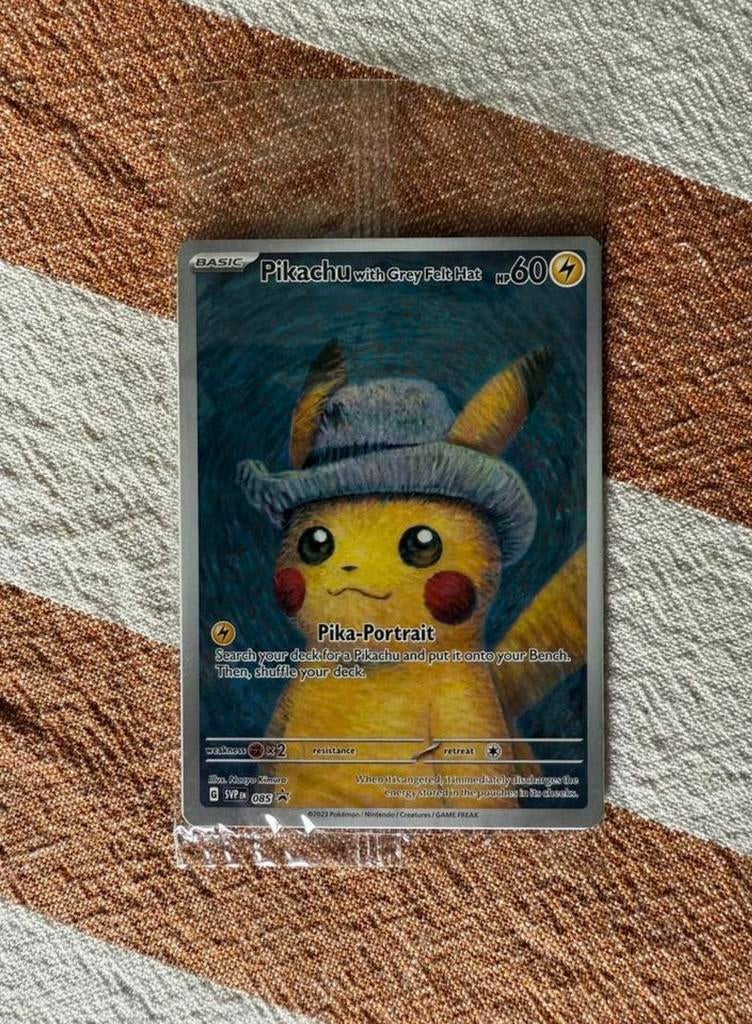 Pikachu Grey Felt hat (Van Gogh museum) promo kaart, Hobby en Vrije tijd, Verzamelkaartspellen | Pokémon, Ophalen of Verzenden