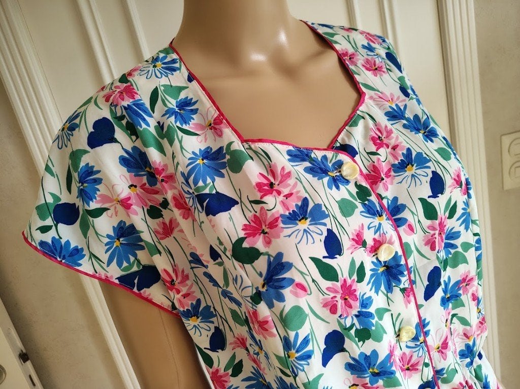 Vintage zomer jurk met bloemen, Zo goed als nieuw, Maat 36 (S), Onder de knie, Vintage .