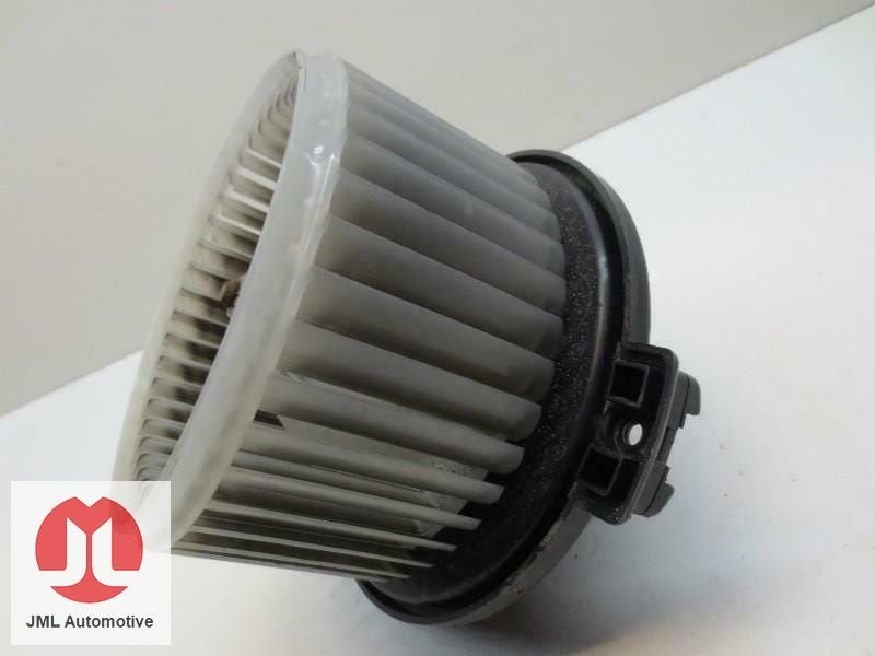 KACHELMOTOR AANJAGER KACHEL VENTILATORMOTOR TOYOTA YARIS, Gebruikt, -, -, Ophalen of Verzenden
