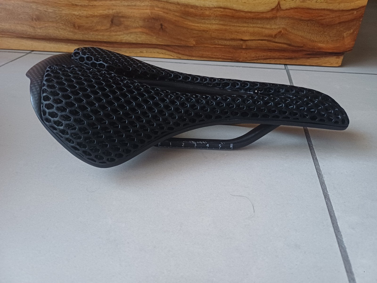 Selle Carbon 3D Goldix, Enlèvement ou Envoi