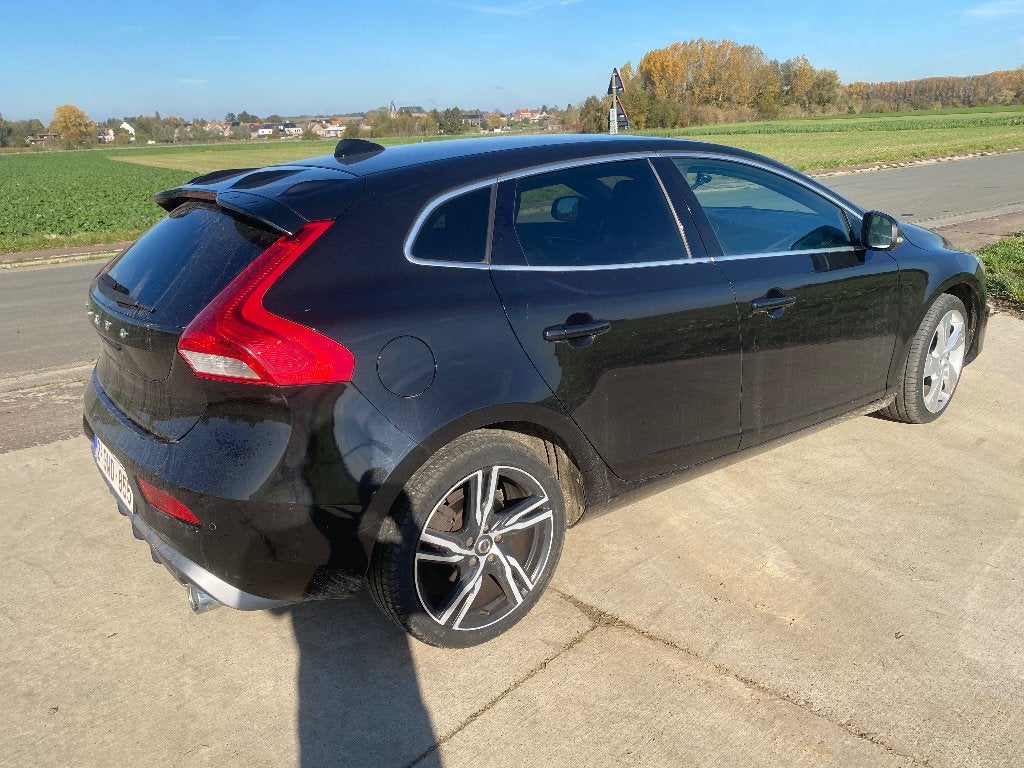 Volvo v40, Autos, Ordinateur de bord, Euro 5, Achat, Boîte manuelle