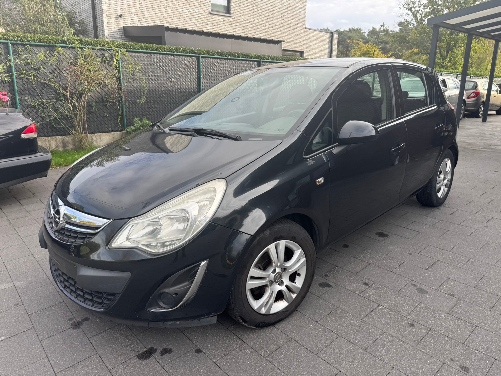 Opel corsa 1.3 diesel bj 2012 km224.000 wordt gekeurd, Voorwielaandrijving, Euro 5, Stof, Zwart