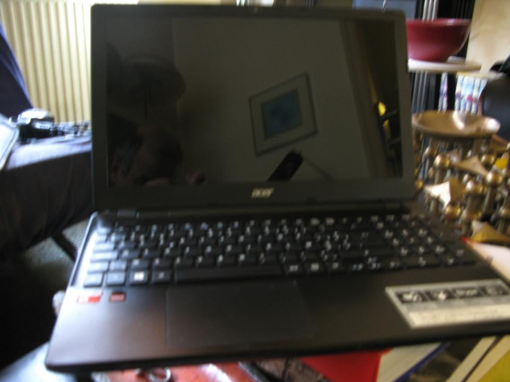Laptop Windows 10 + draagtas en muis, Ophalen, Gebruikt, 15 inch, 8 GB