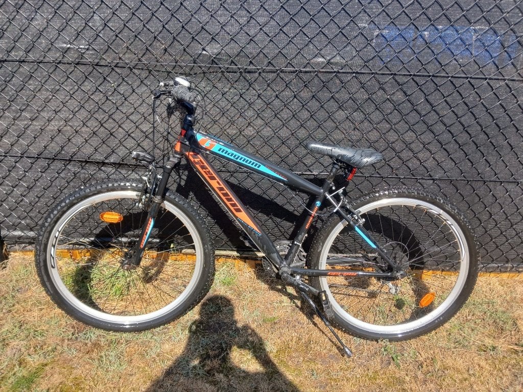Vélo de montagne Magnum 26 pouces, Vitesses, Frein sur jante, 26 pouces ou plus, Comme neuf