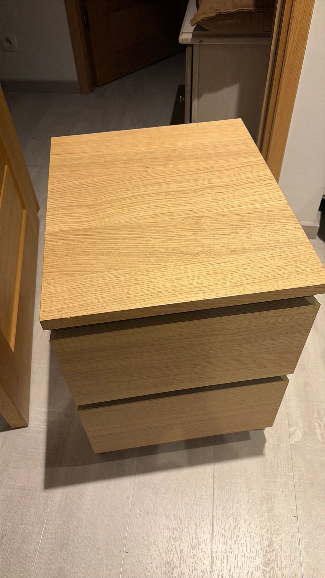 Lot de 2 tables de chevet IKEA STORKLINTA, Enlèvement, Comme neuf