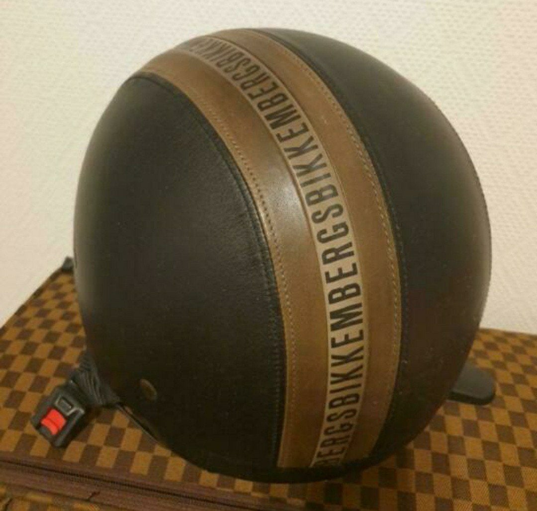 helm Bikkembergs limited edition, Ophalen