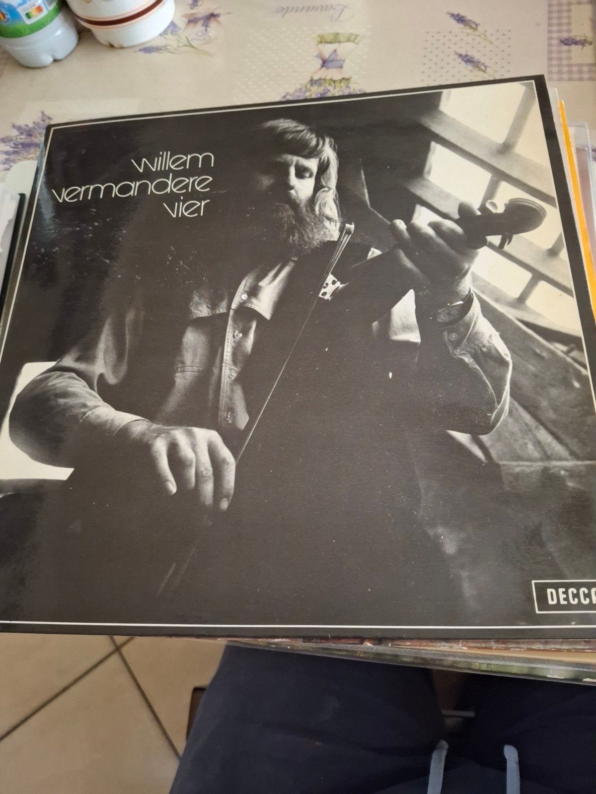 Willem vermandere 1973, Verzenden