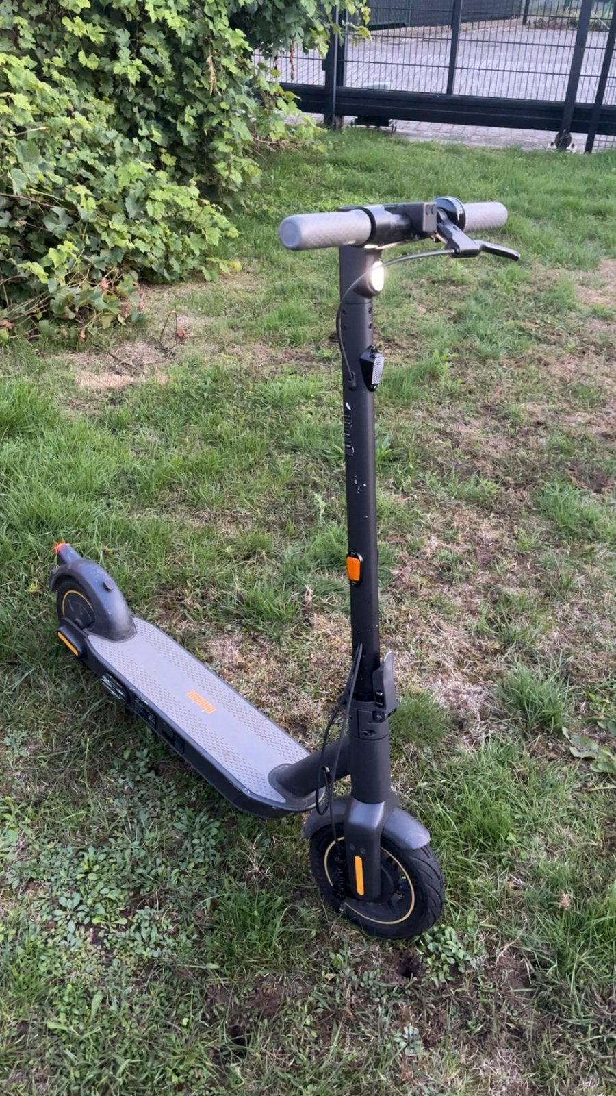 Ninebot g30, Fietsen en Brommers, Ophalen, Zo goed als nieuw