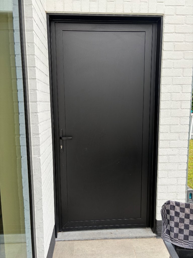 Zwarte aluminium buitendeur Profel, Doe-het-zelf en Bouw, Ophalen, Gebruikt, Garagedeur