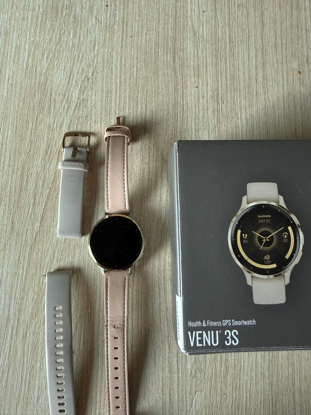 Garmin VENU 3S  / smartwatch, Enlèvement ou Envoi, Comme neuf