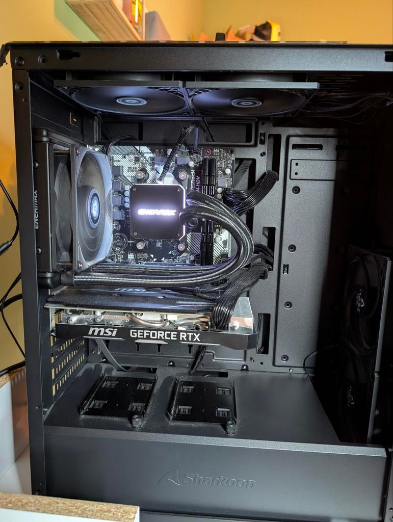 Gaming desktop in nette staat. Ryzen 5 5600x / 2060 GTX 12gb, Ophalen, Gaming, SSD
