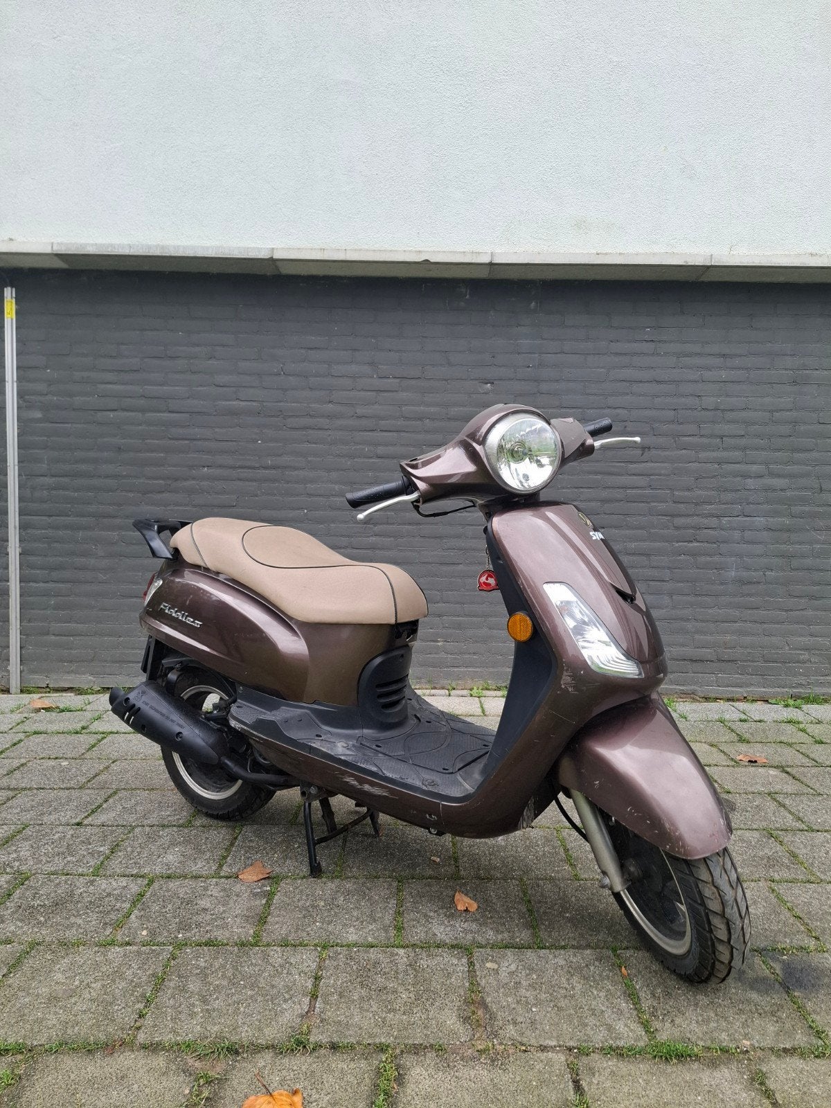 sym fiddle A klasse, Fietsen en Brommers, Ophalen