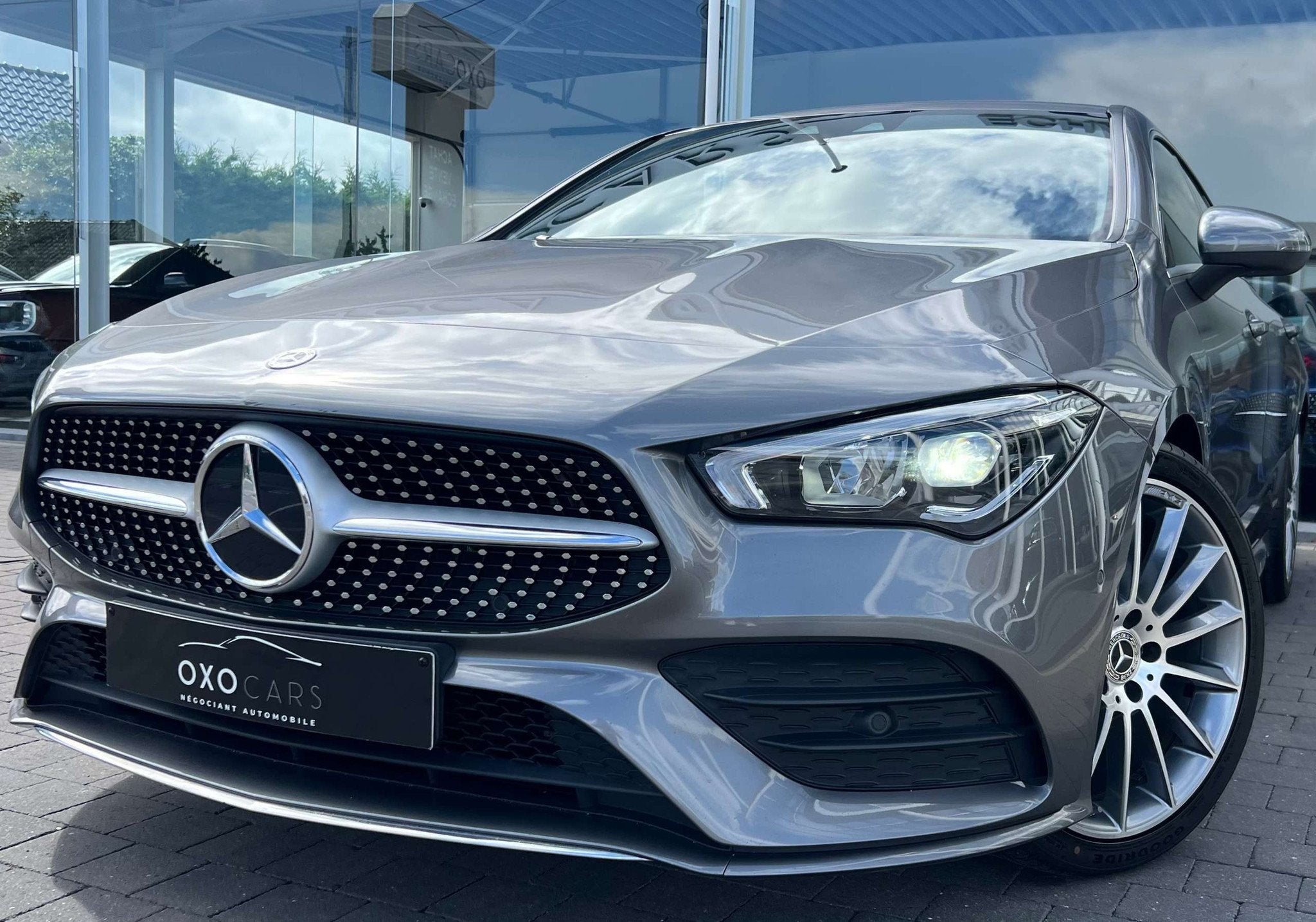 Mercedes-Benz CLA-Klasse 180 Pack AMG / BOITE AUTO / SHOOTIN, Autos, 100 kW, Achat, Euro 6, Entreprise