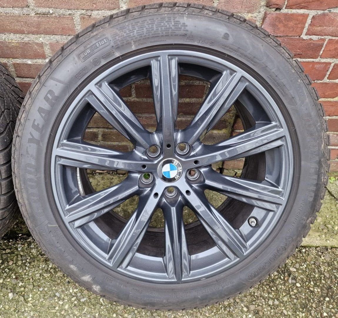 Demo winterset BMW 5-serie G30 / G31 245 45 18 7.5 MM, Auto-onderdelen, Banden en Velgen, 18 inch, -, -, Banden en Velgen
