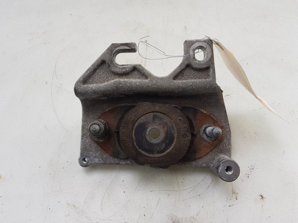 SUPPORT BOITE DE VITESSES Renault Clio IV (5R), Dhr. J. Ham, Renault, Administratie@autoham.nl, Utilisé