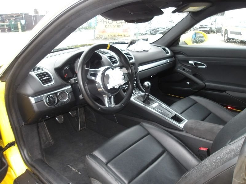 PORSCHE CAYMAN S  BENZINE 01-13, Auto's, Overige kleuren, Cayman, Bedrijf, https://public.car-pass.be/vhr/09515d2b-d3ef-4dc0-a36a-bc6a6be3b9c4