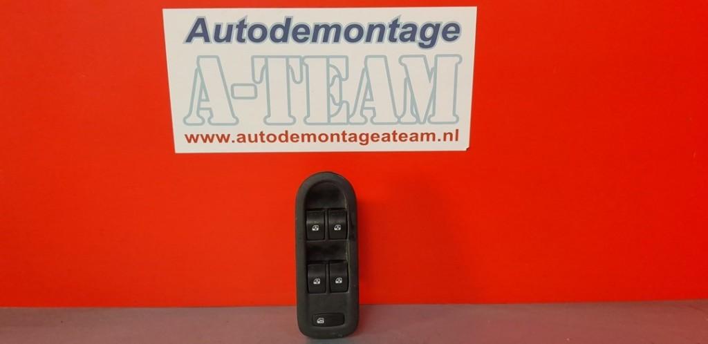 COMMUTATEUR VITRES ELECTRIQUES Renault Scénic II (JM), Utilisé, Renault