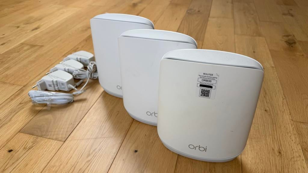 Netgear Orbi RBK763 – WiFi 6 Tri-Band Mesh – 3 unités, Enlèvement ou Envoi, Comme neuf