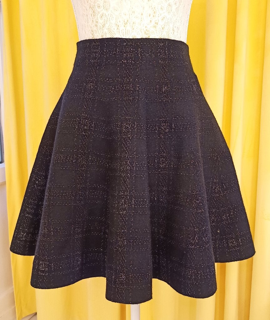 Enzoria skirt. One size, Kleding | Dames, Zwart, Ophalen of Verzenden, Zo goed als nieuw, Maat 34 (XS) of kleiner