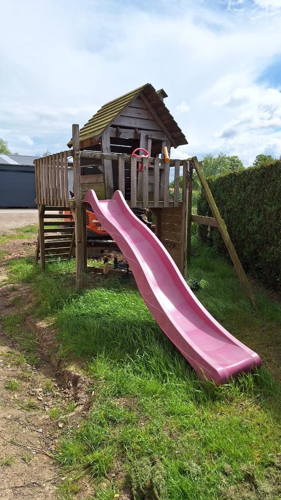 speelhuis met glijbaan wickey, Kinderen en Baby's, Speelgoed | Buiten | Speeltoestellen, Ophalen, Gebruikt, Schommel