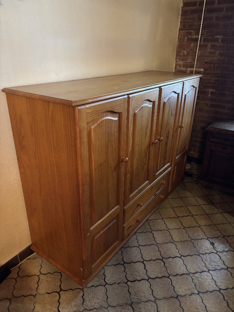Buffet 4 portes 2 tiroirs en pin, Ophalen, Gebruikt, 100 tot 150 cm, Pin