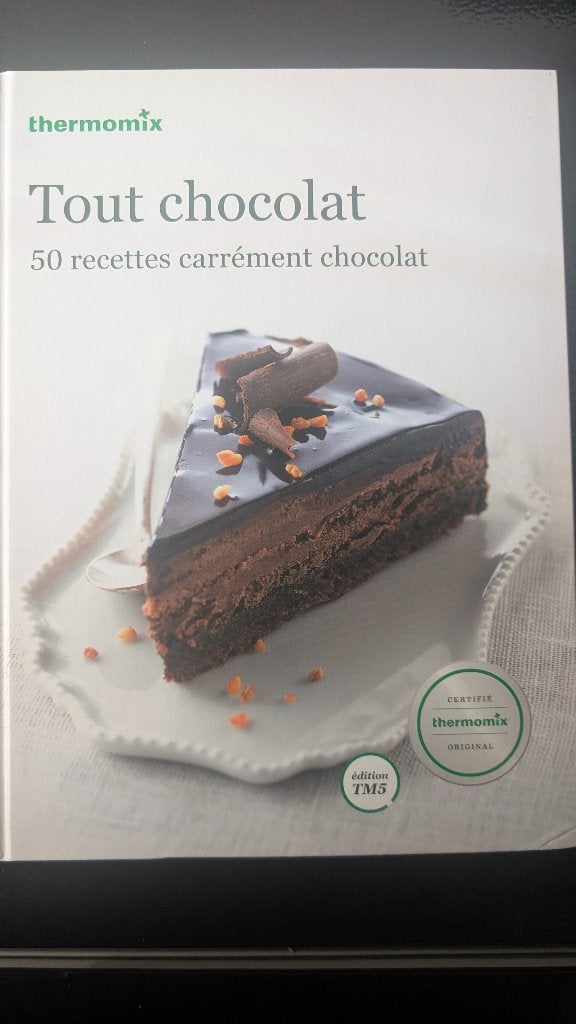 Thermomix — Tout en chocolat | 50 recettes de chocolat sucré, Enlèvement ou Envoi, Comme neuf, Gâteau, Tarte, Pâtisserie et Desserts