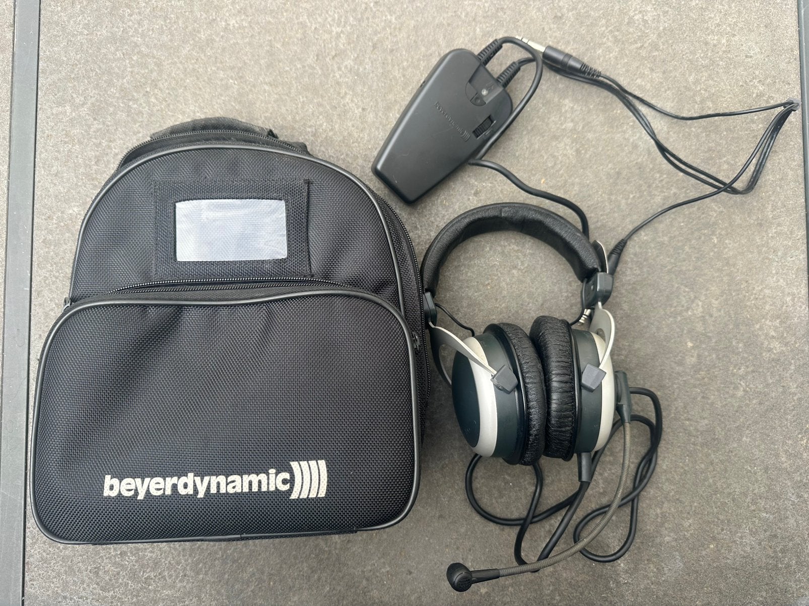 Beyerdynamic HS 300 Aviation Piloten-Headset, Ophalen, Gebruikt