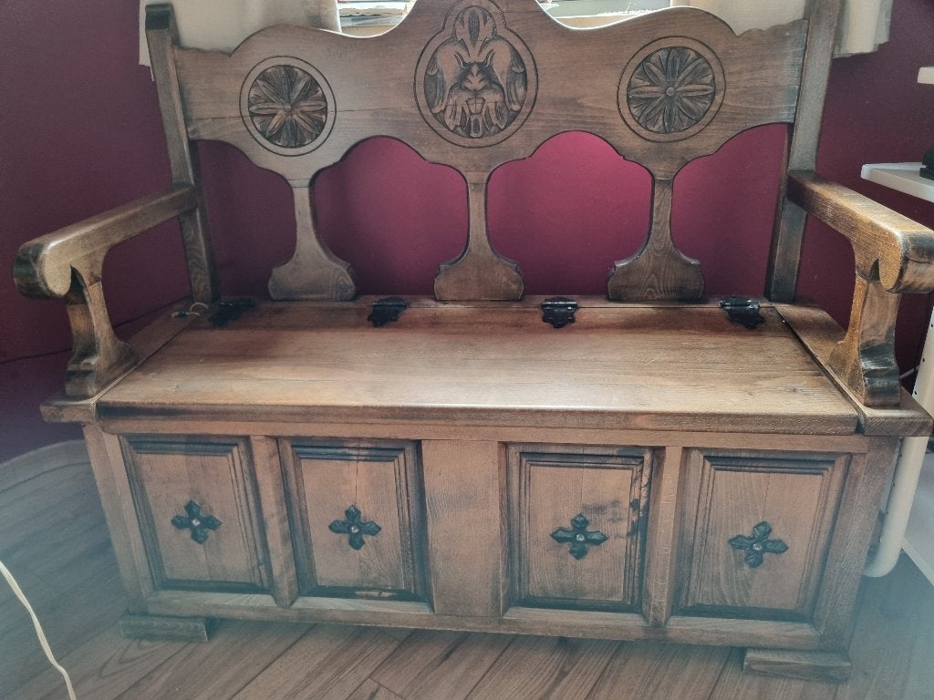 Gesculpteerde Houten Bank te KOOP, Ophalen