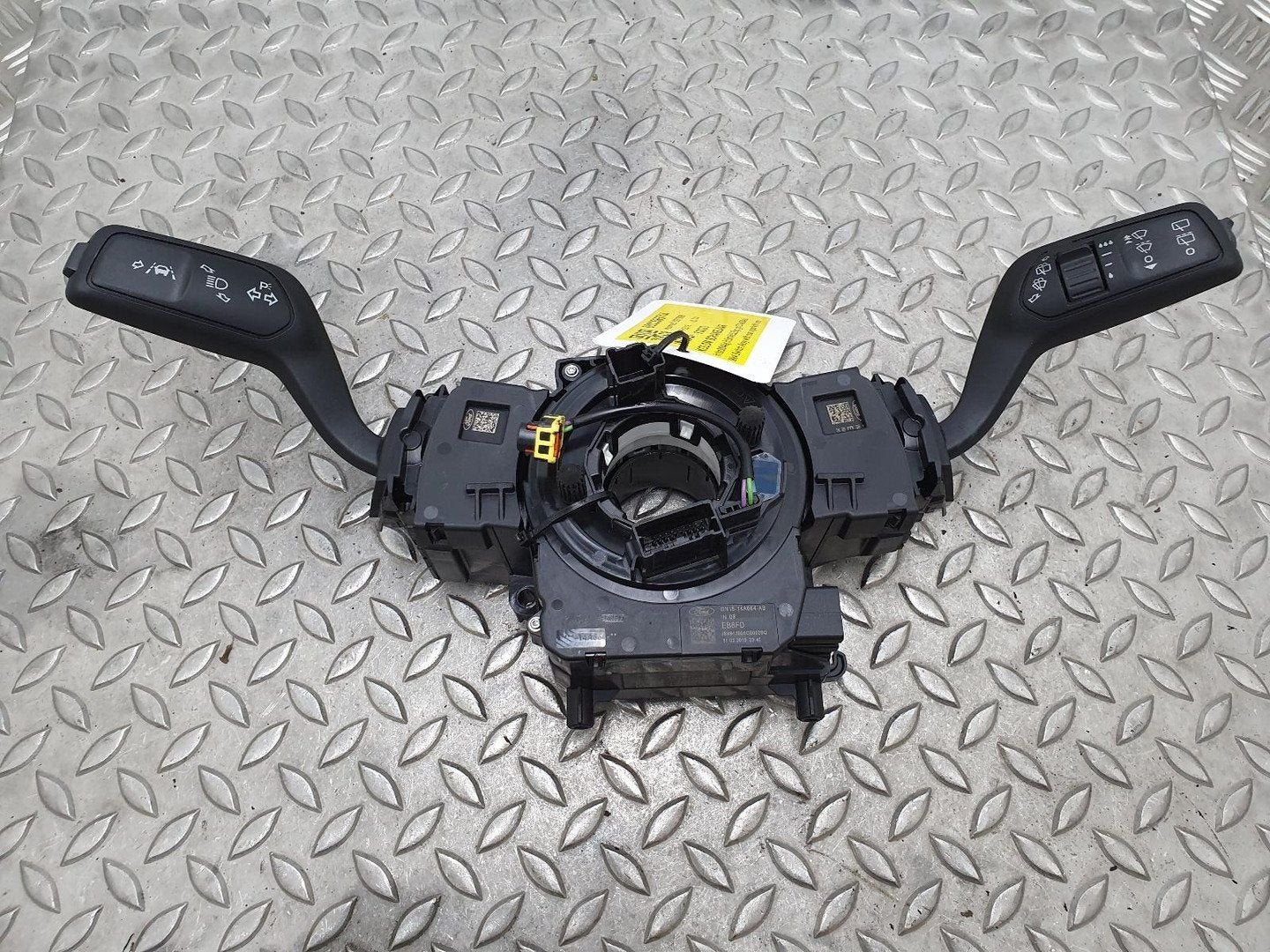 FORD FOCUS KOLOM SCHAKELAAR 2019, Auto-onderdelen, Ophalen of Verzenden, Gebruikt, ARN erkend
