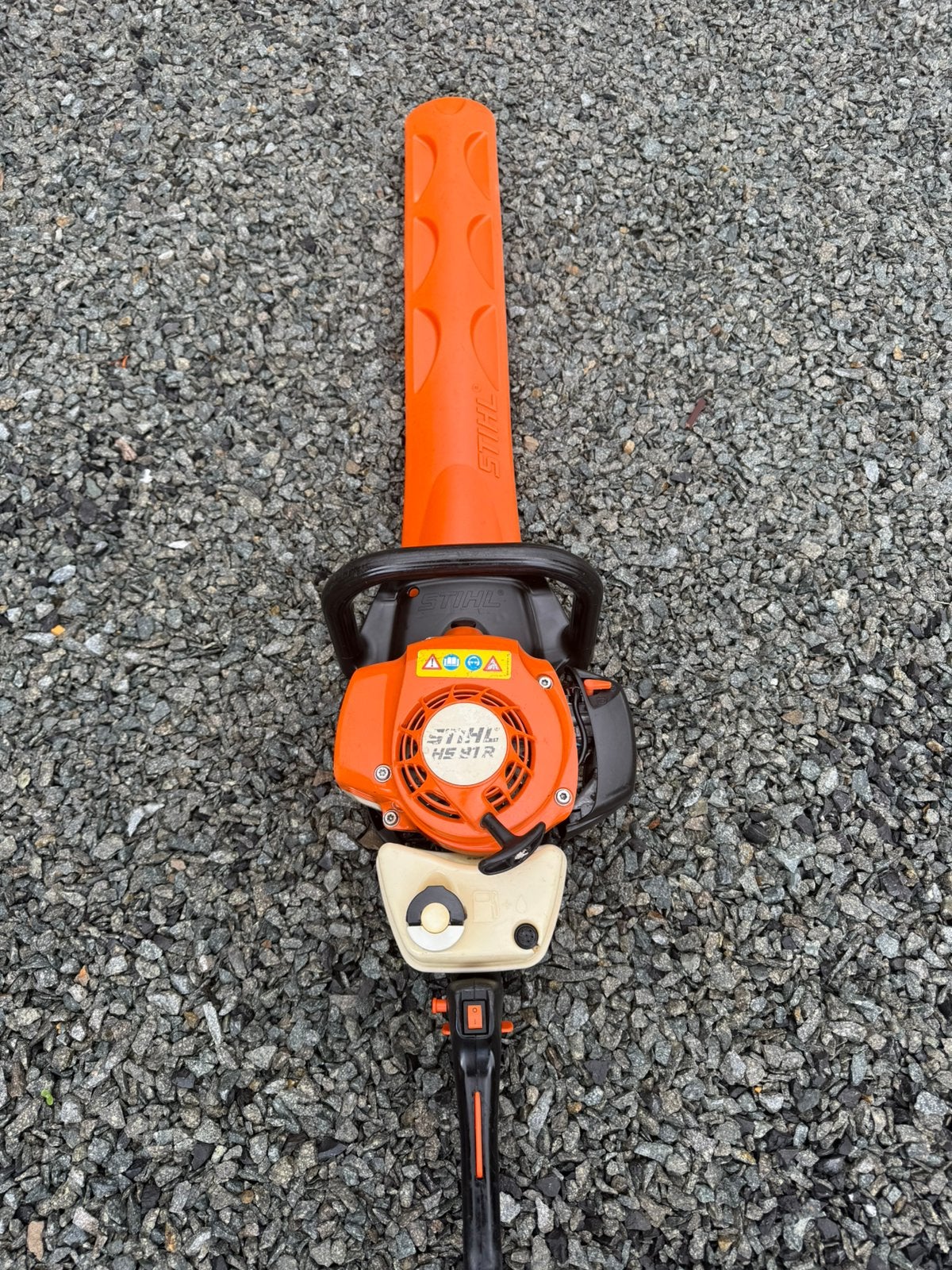 Taille-haie Stihl HS 81R, Jardin & Terrasse, Enlèvement, Comme neuf