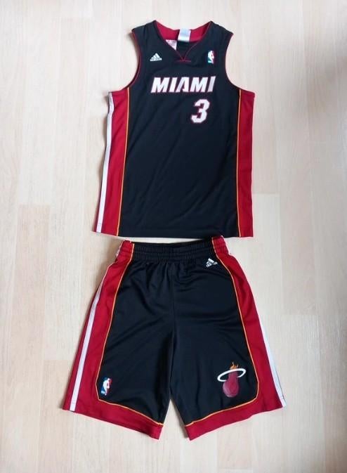 Vareuse basket NBA Miami (maillot basket) 12 ans, Sports & Fitness, Basket, Enlèvement ou Envoi, Utilisé, Vêtements