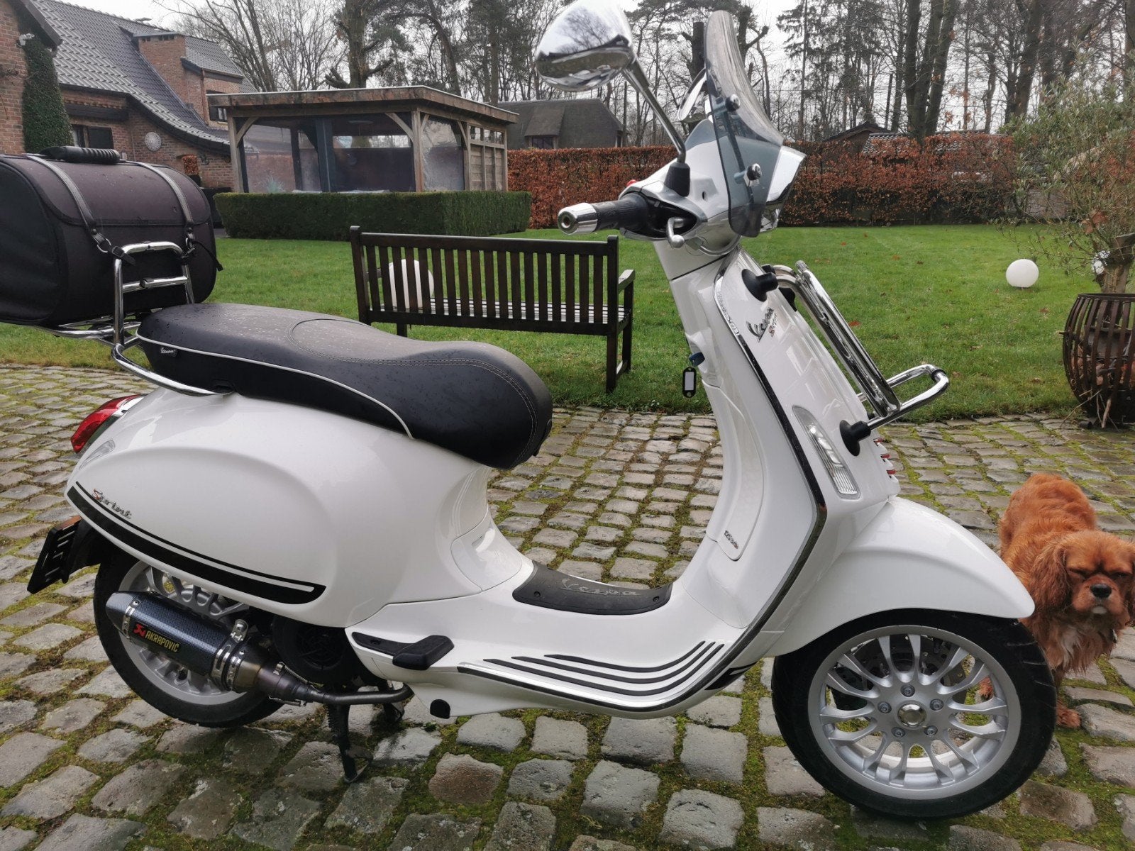 Vespa sprint S125iè ABS.slechts 2400 kms., Ophalen, 125 cc, Zo goed als nieuw, Benzine