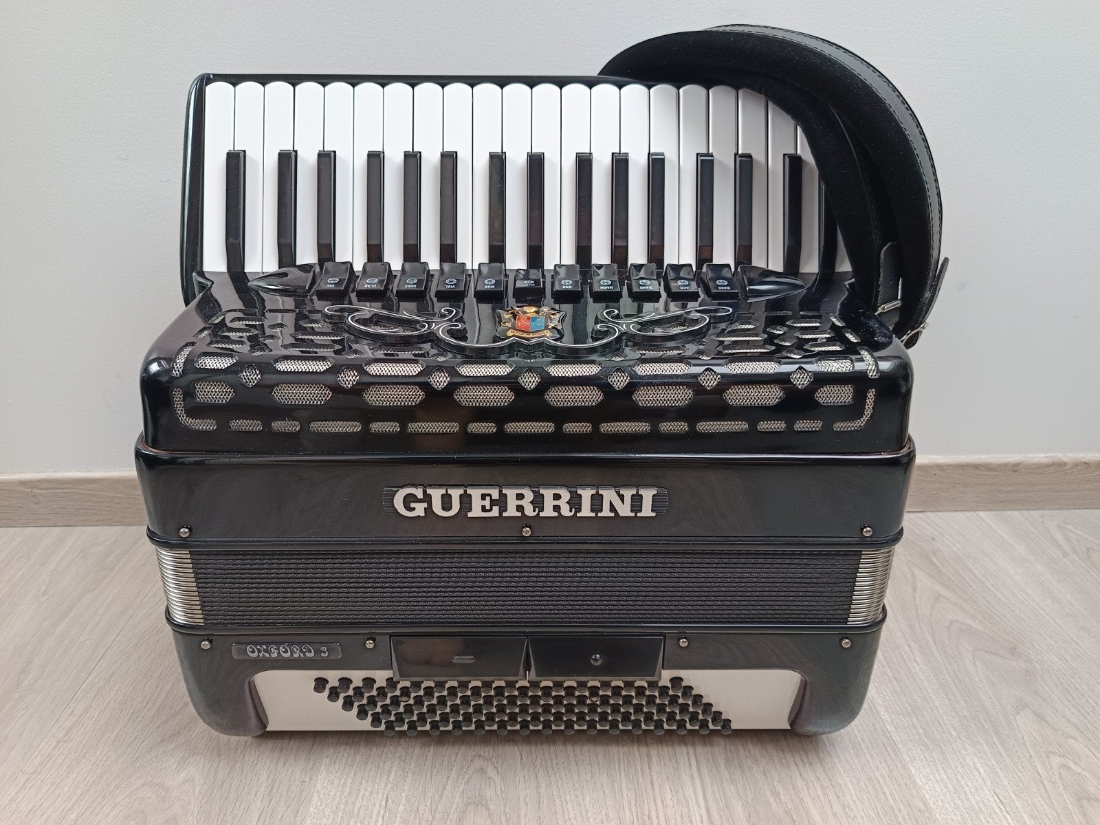 Accordeon Guerrini Oxford 3, Musique & Instruments, Autres marques, Avec valise, Enlèvement, 96 basses