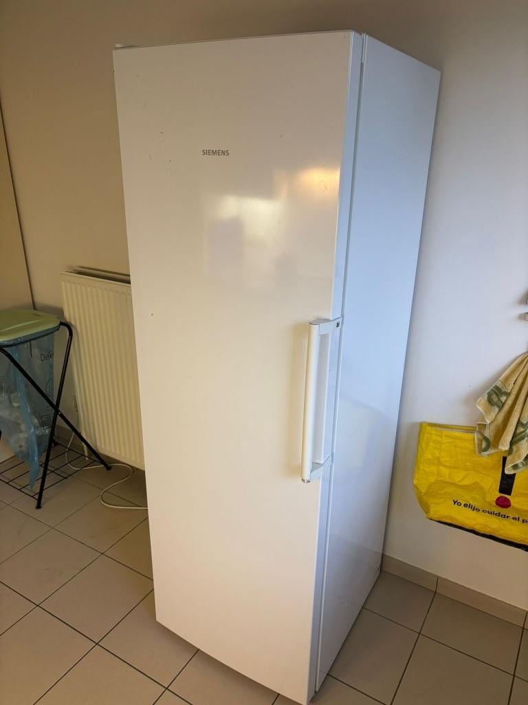 Koelkast, Ophalen, Zo goed als nieuw, Zonder vriesvak