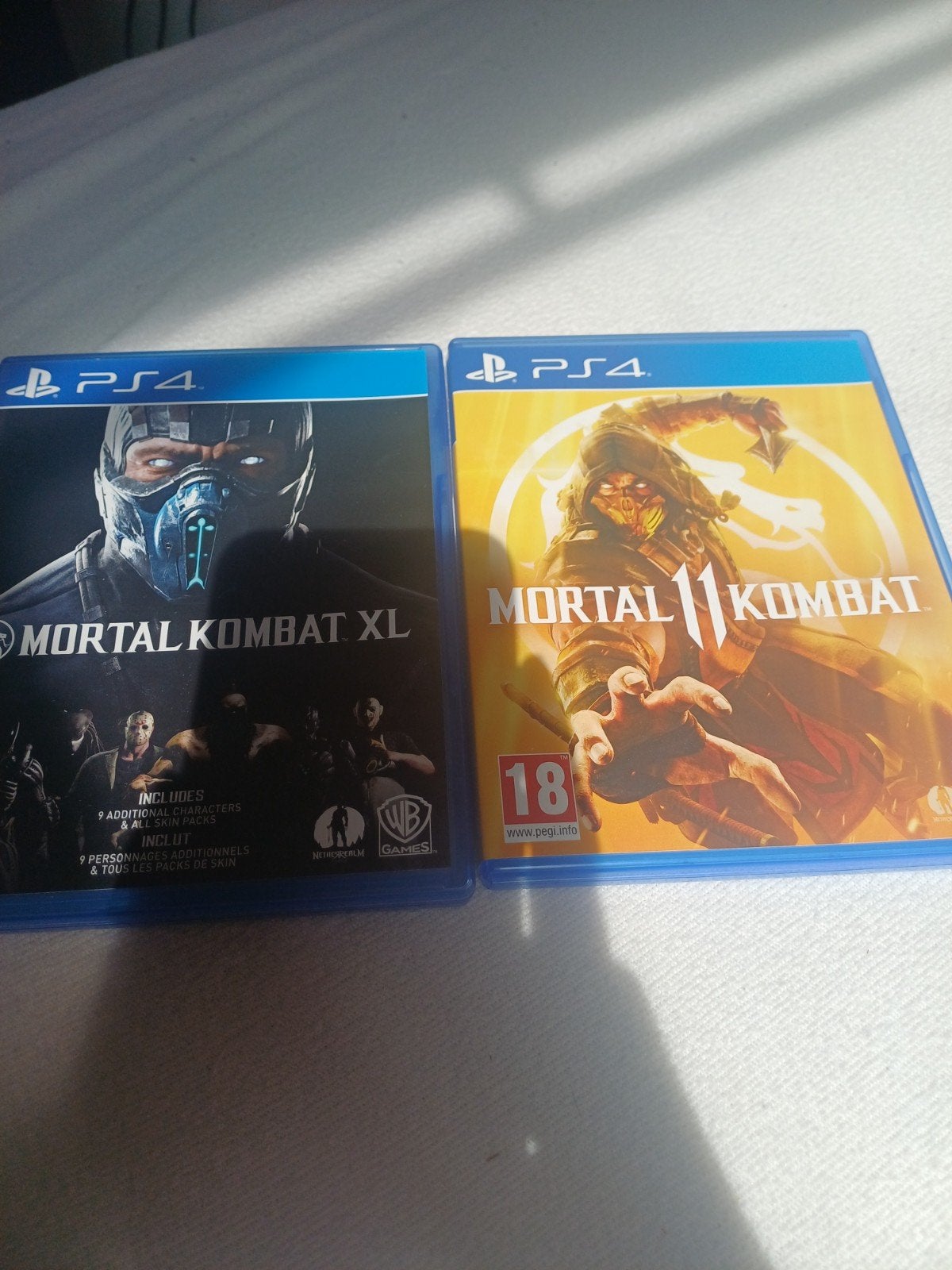 Mortal Kombat 11 (PS4) en mortal combat XL, Games en Spelcomputers, Games | Sony PlayStation 4, Ophalen, Vechten, Vanaf 18 jaar