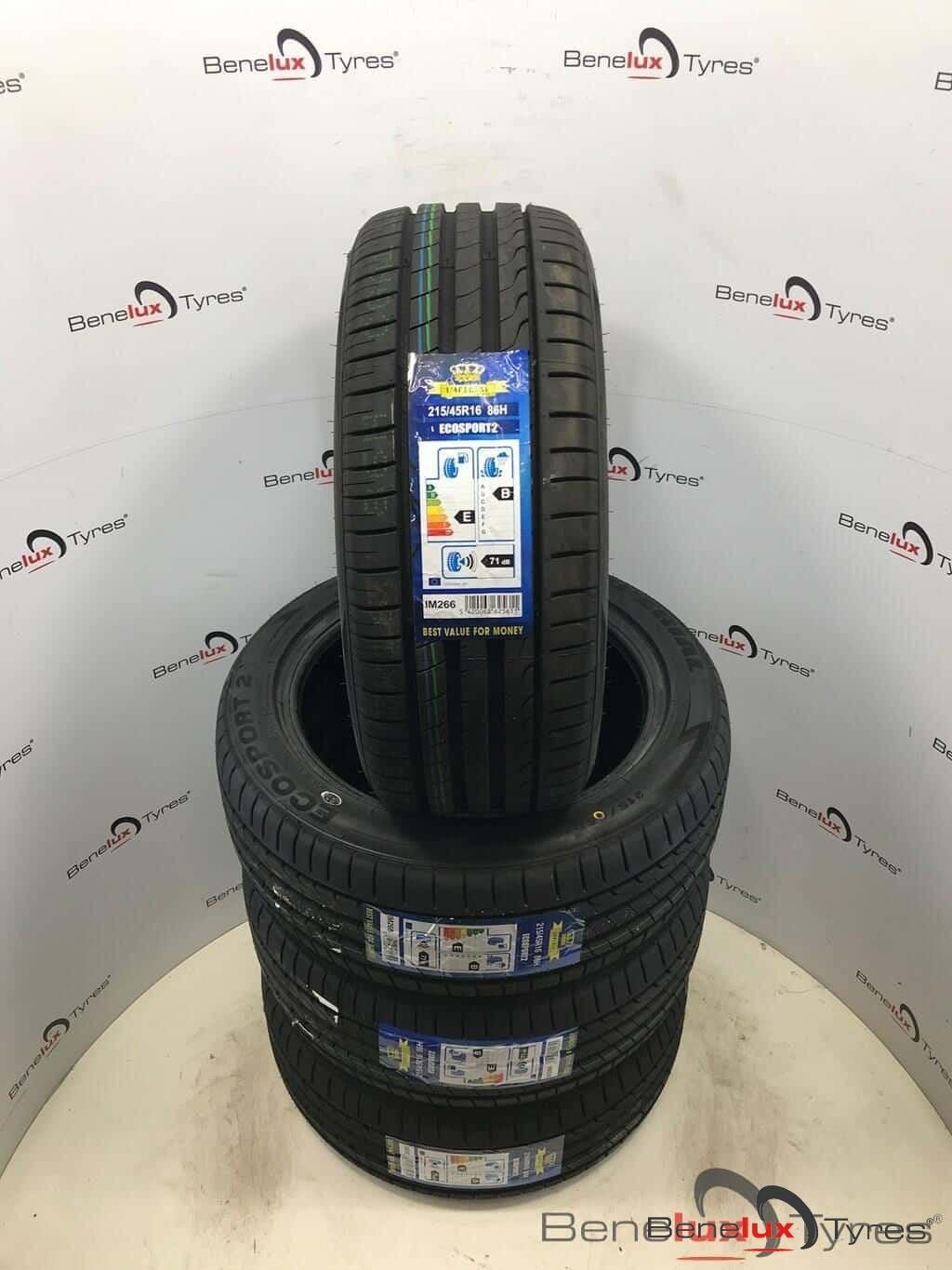 215/45R16 215/45 R16 215/45/16 2154516 Volkswagen Polo Audi, Neuf, 215 mm, -, 16 pouces
