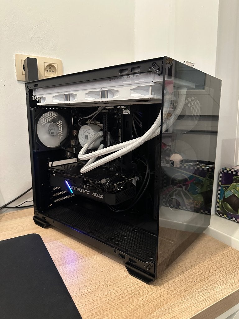 ️ PC de jeu : Ryzen 5 5600X et RTX 2070 SUPER, Informatique & Logiciels, Neuf, Custom Gaming Pc, 32 GB, 4 Ghz ou plus