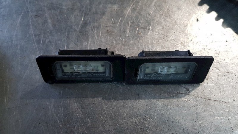 BINNENVERLICHTING ACHTER BMW 5 serie Touring (F11), Gebruikt, BMW, Petuelring 130
80809  München, DE, Bayerische Motoren Werke AG