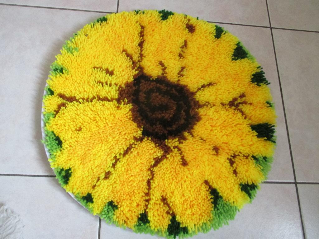 tapis rond (neuf - fait main), Enlèvement ou Envoi, Neuf, Rond