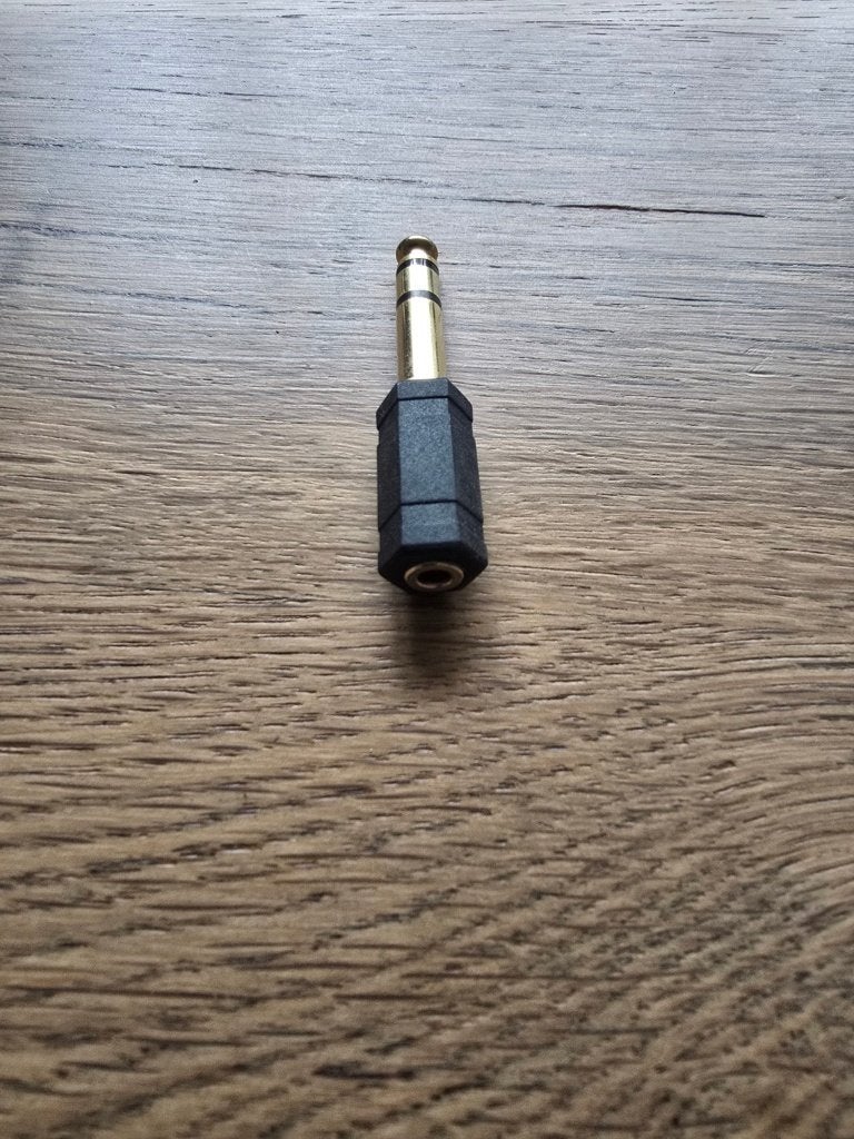 Lot 5 câbles HDMI + USB-C USB et adaptateur jack, Enlèvement ou Envoi, Comme neuf, Moins de 2 mètres, Autres câbles