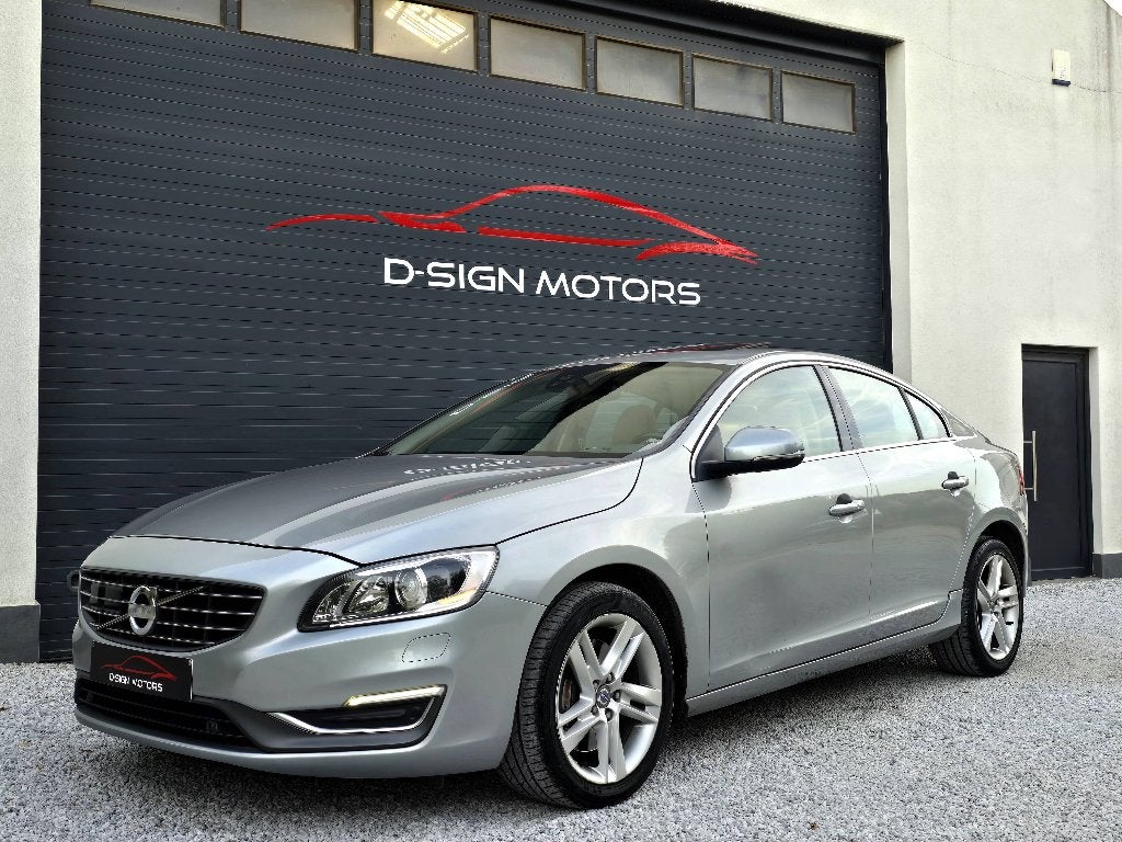 VOLVO S60 2.4 D5 4WD (215pk) GEARTRONIC SUMMUM 2013 102461km, Auto's, Automaat, Beige, S60, Leder