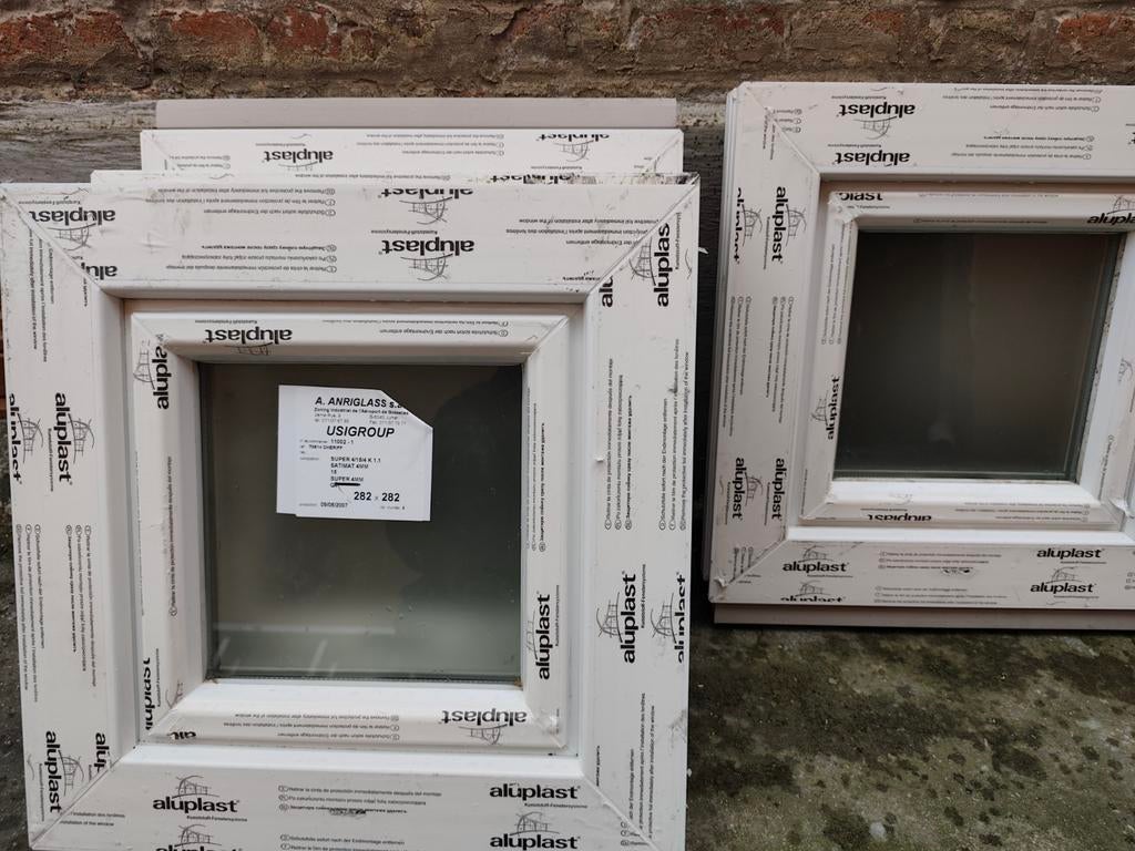 Chassis pvc . Blanc , aluplast ., Bricolage & Construction, Enlèvement