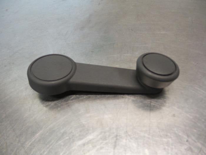 Manivelle de vitre d'un Ford Focus (Focus 04-), -, 3 mois de garantie, -, -