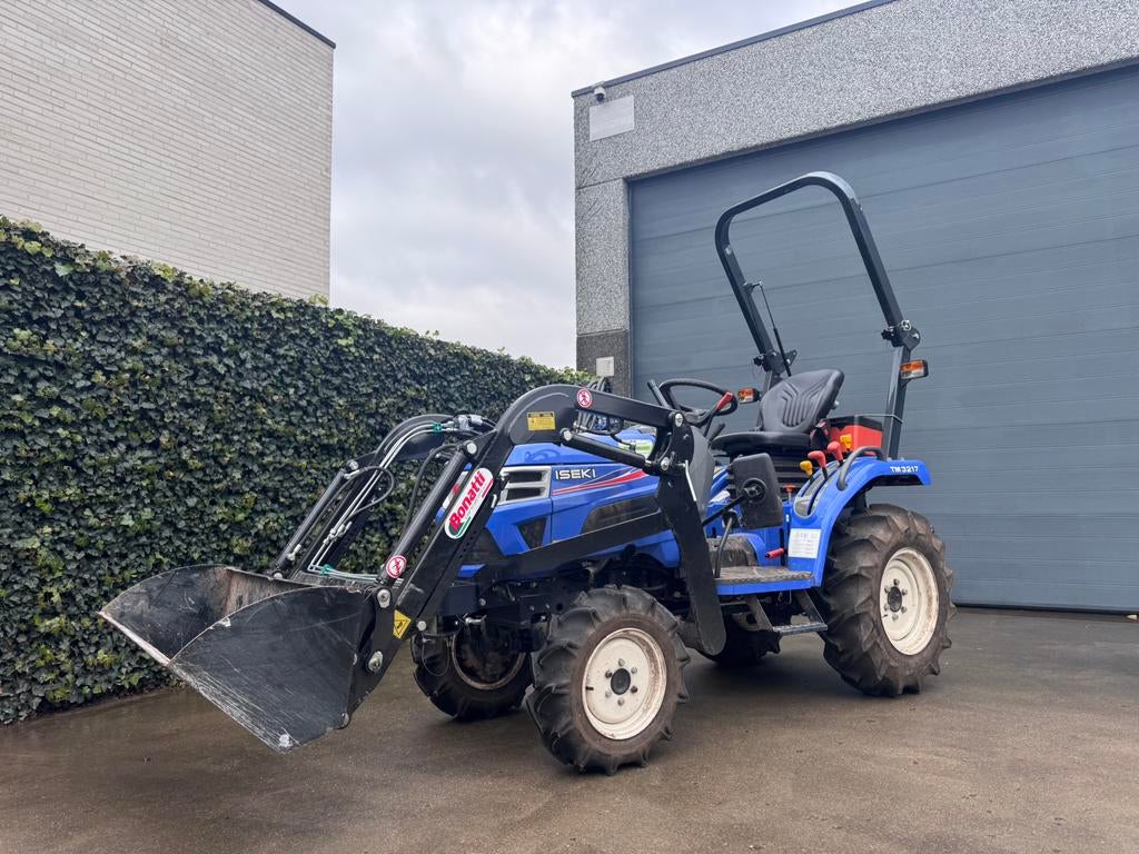 Iseki 3217 met schepbak, Ophalen, Gebruikt, Tot 80 Pk, Tot 2500