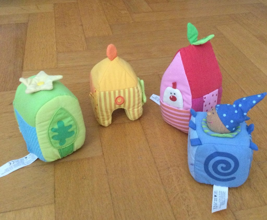HABA 4 zachte huisjes voor baby's en peuters 4€/set, Kinderen en Baby's, Ophalen