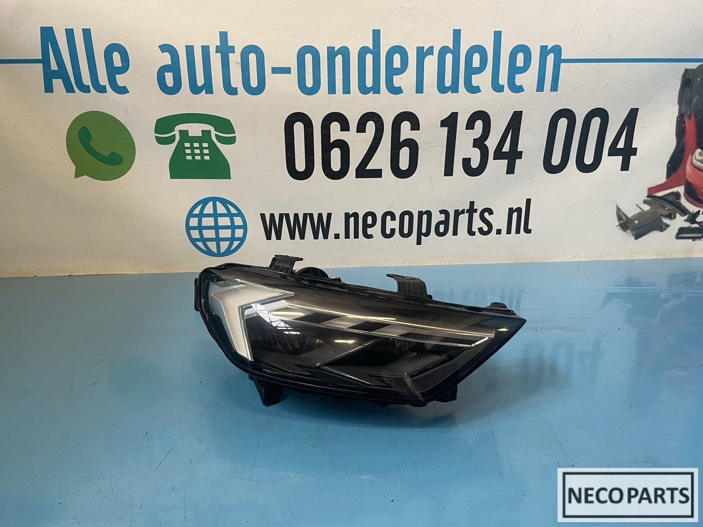 AUDI A1 82A FULL LED KOPLAMP RECHTS ALLES LEVERBAAR !!!, -, Audi, Utilisé, -